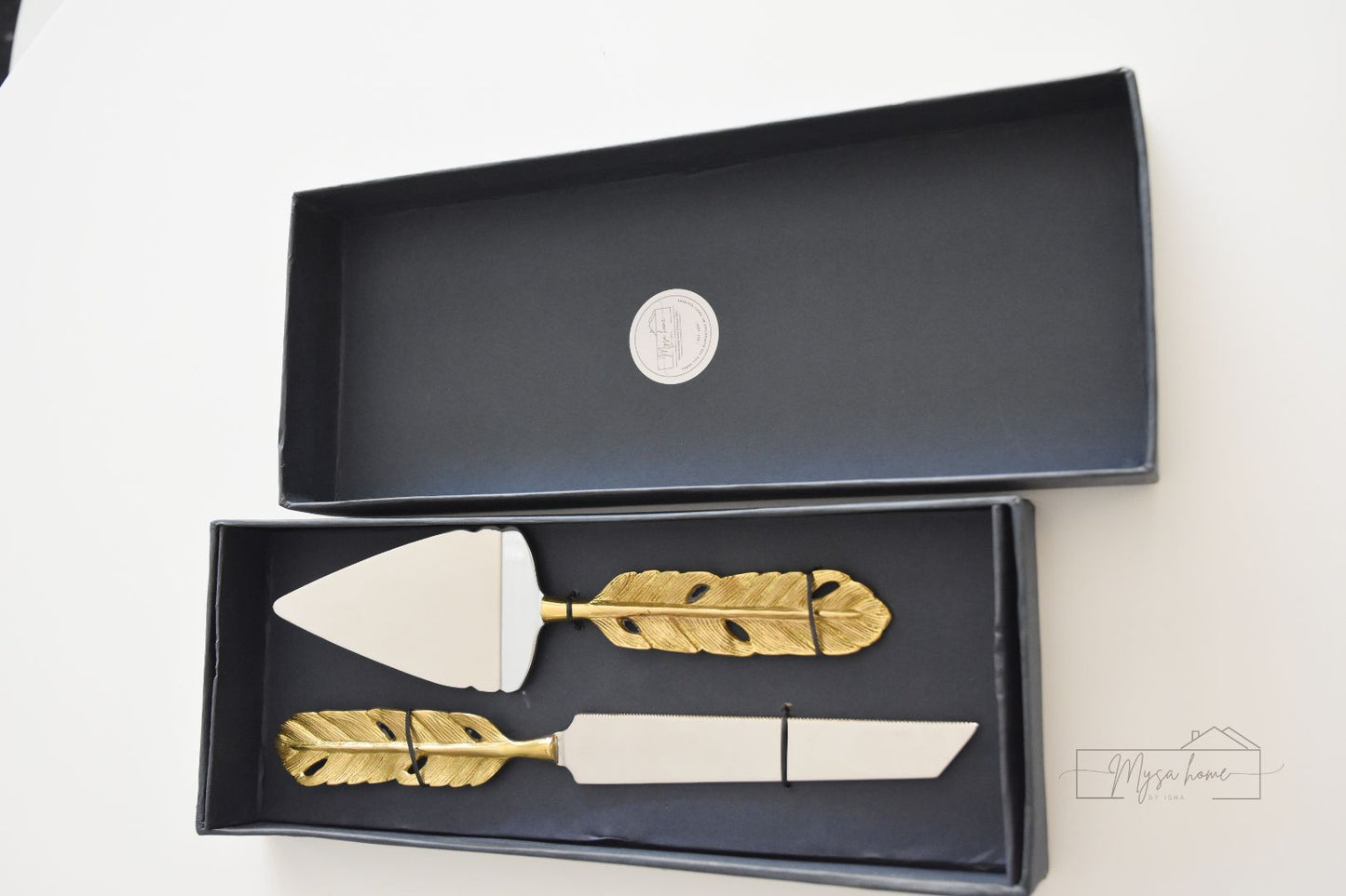 Cake Cutting Set - Gold Feather Scallop Collection