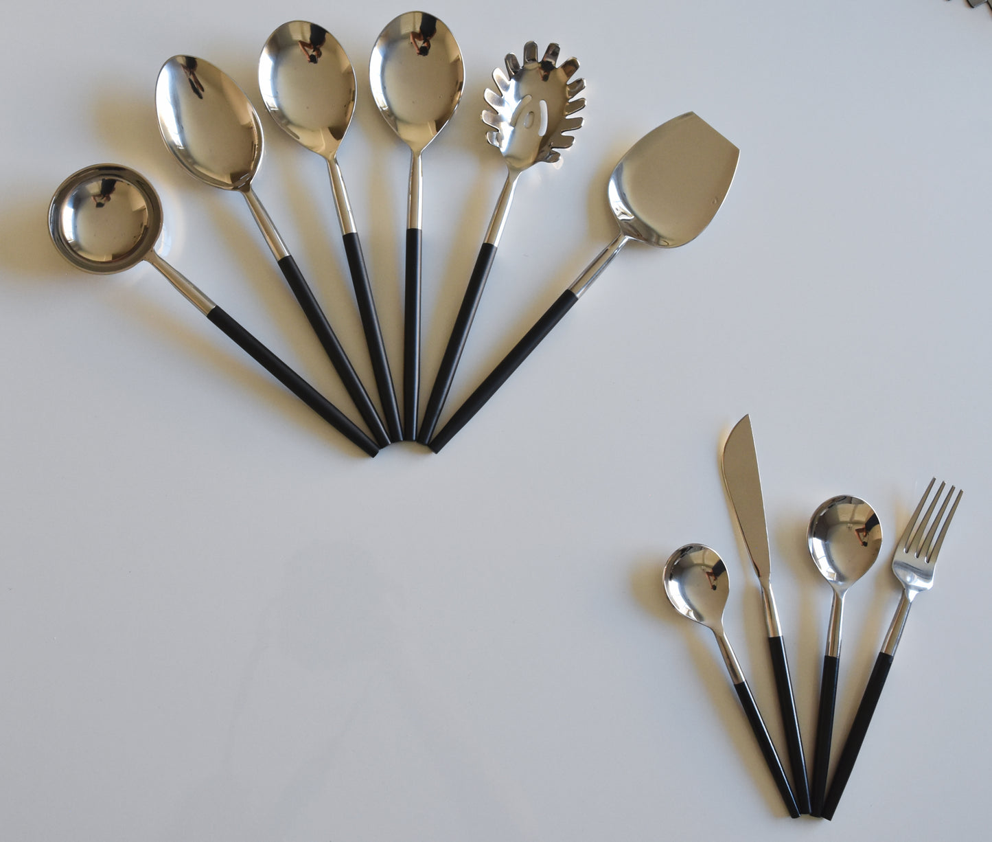Serving Set - Black & Silver Collection