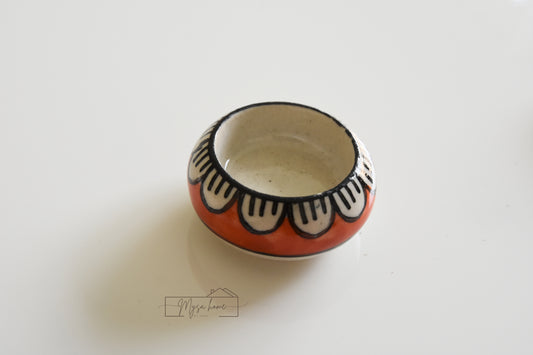 Blue Pottery Round Tea light Red Petal