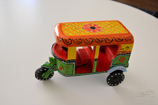 Tuk Tuk / Auto